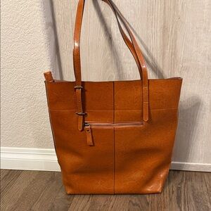 Classic Tan Leatherette Tote Bag - Everyday Carry